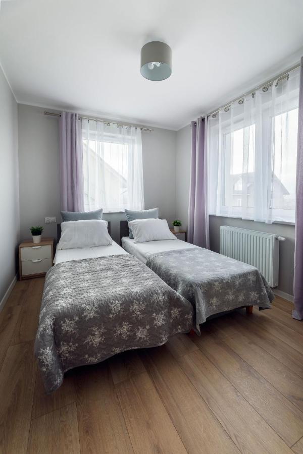 Apartament Liliowa 4 Z Tarasem 库多瓦-兹德鲁伊 外观 照片
